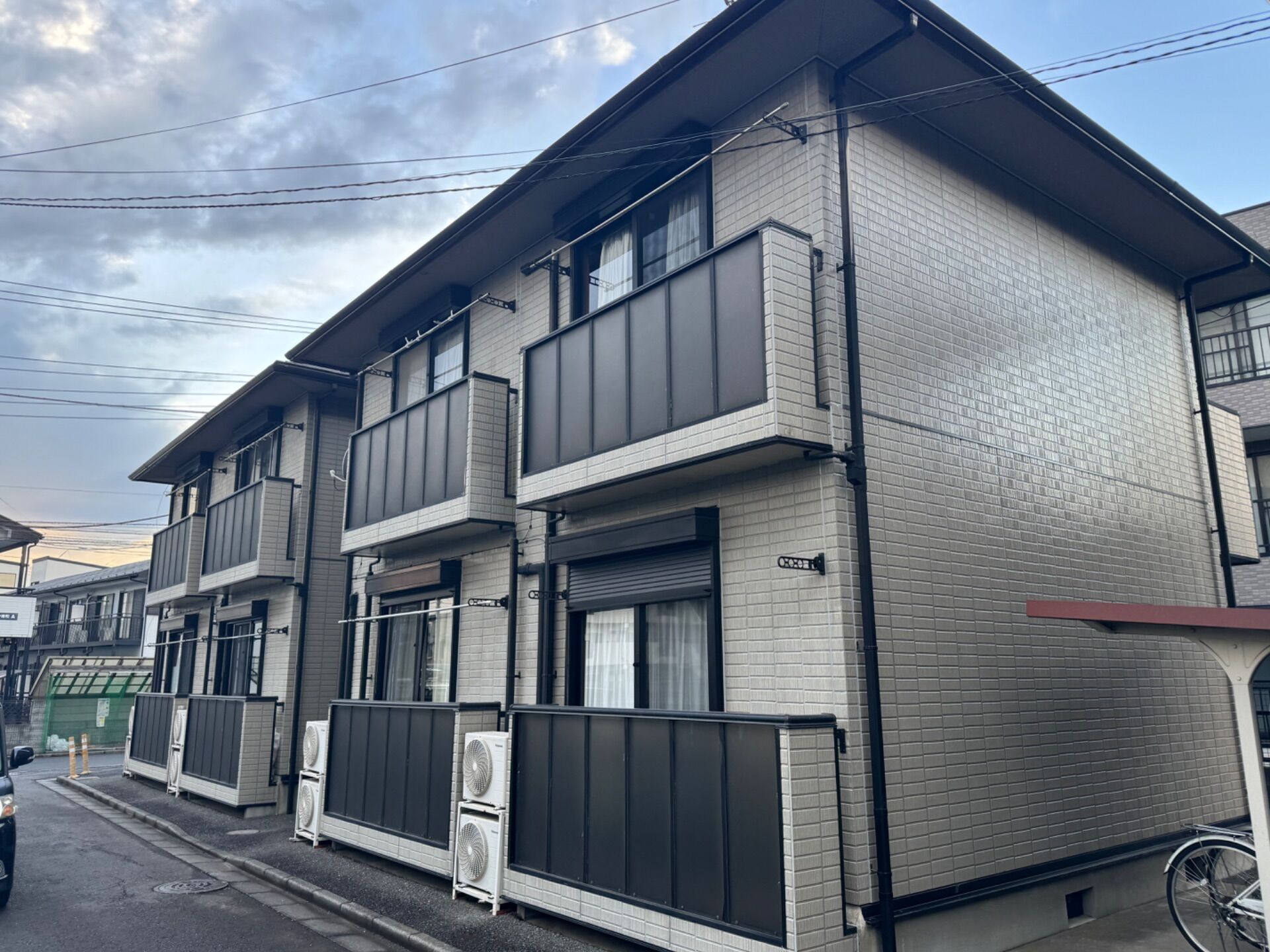 サビの出たプレハブ小屋を高耐久塗料で一新／川越市・U様邸（築26年・4社相見積もりで当店を選定）