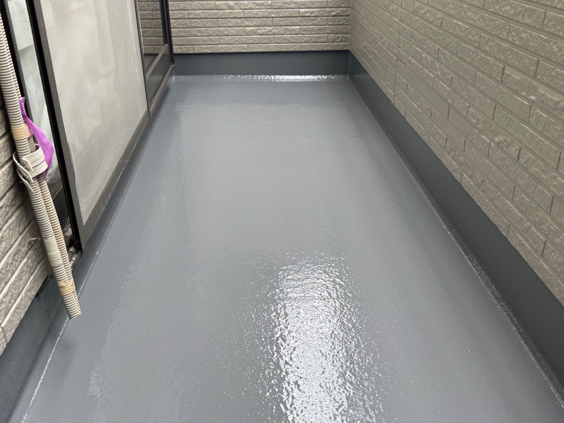 サビの出たプレハブ小屋を高耐久塗料で一新／川越市・U様邸（築26年・4社相見積もりで当店を選定）