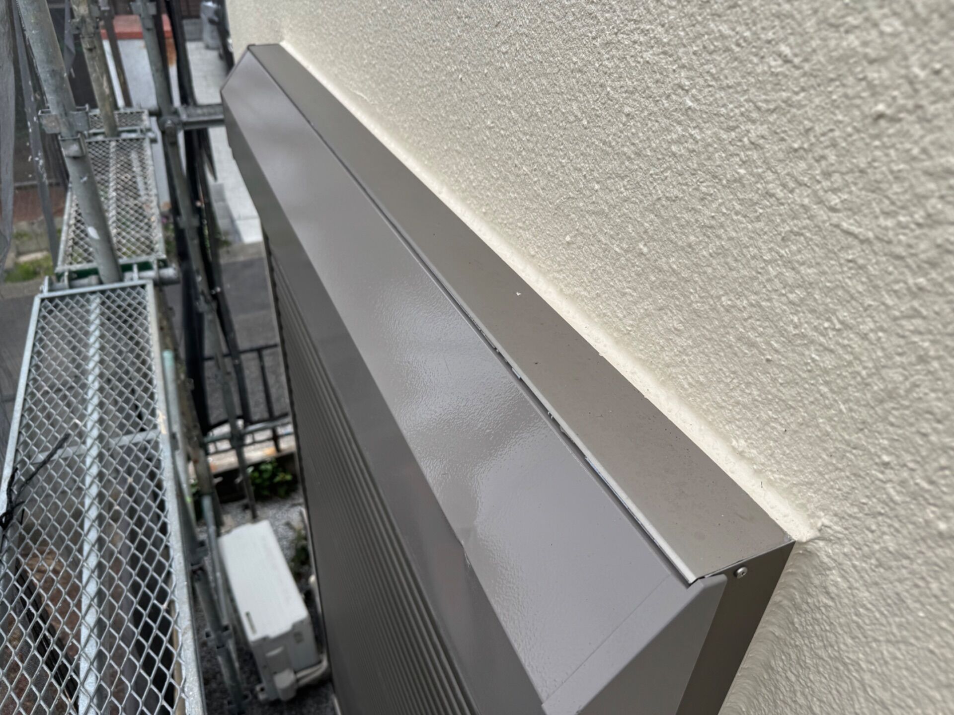 サビの出たプレハブ小屋を高耐久塗料で一新／川越市・U様邸（築26年・4社相見積もりで当店を選定）