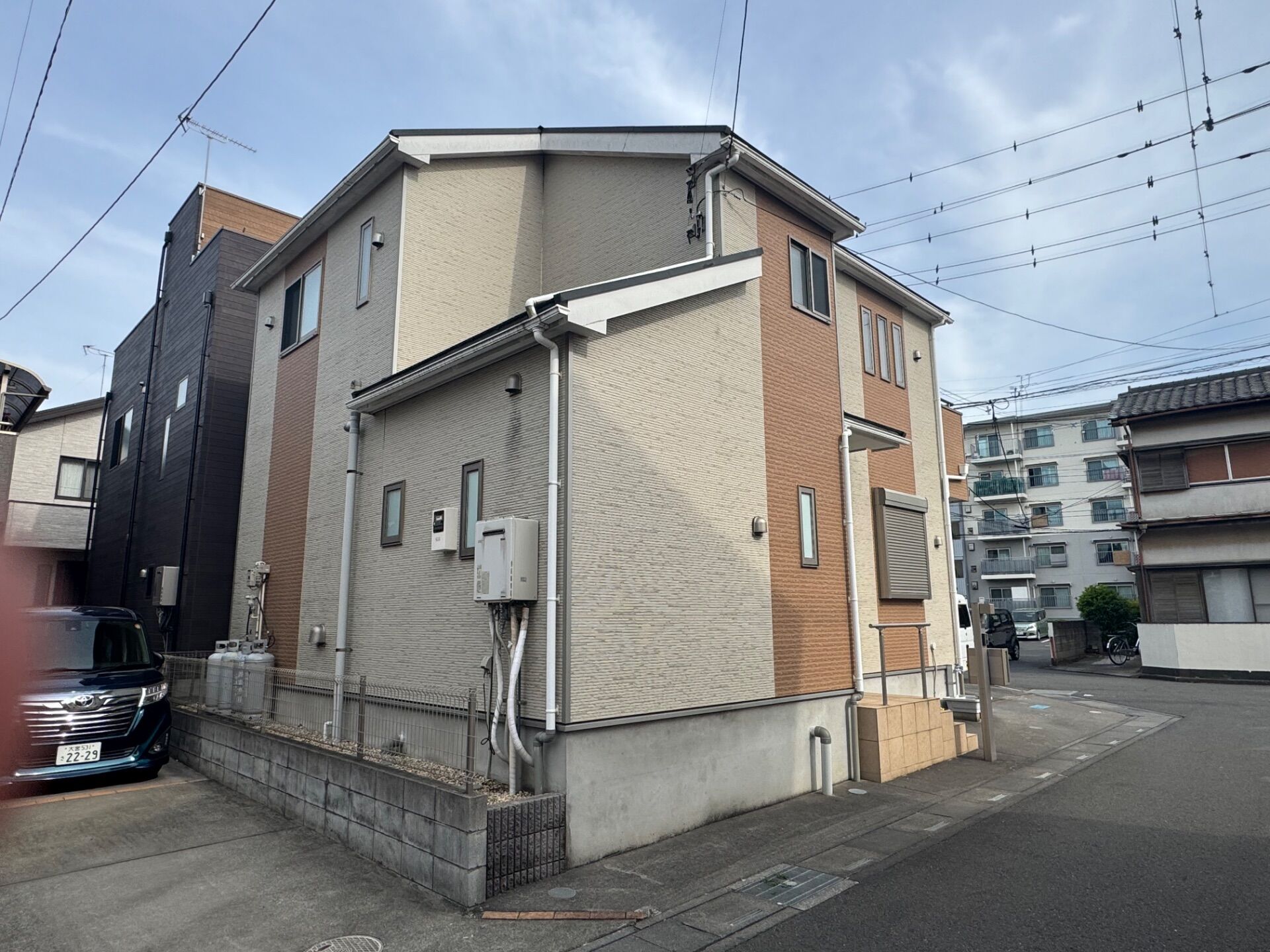 サビの出たプレハブ小屋を高耐久塗料で一新／川越市・U様邸（築26年・4社相見積もりで当店を選定）
