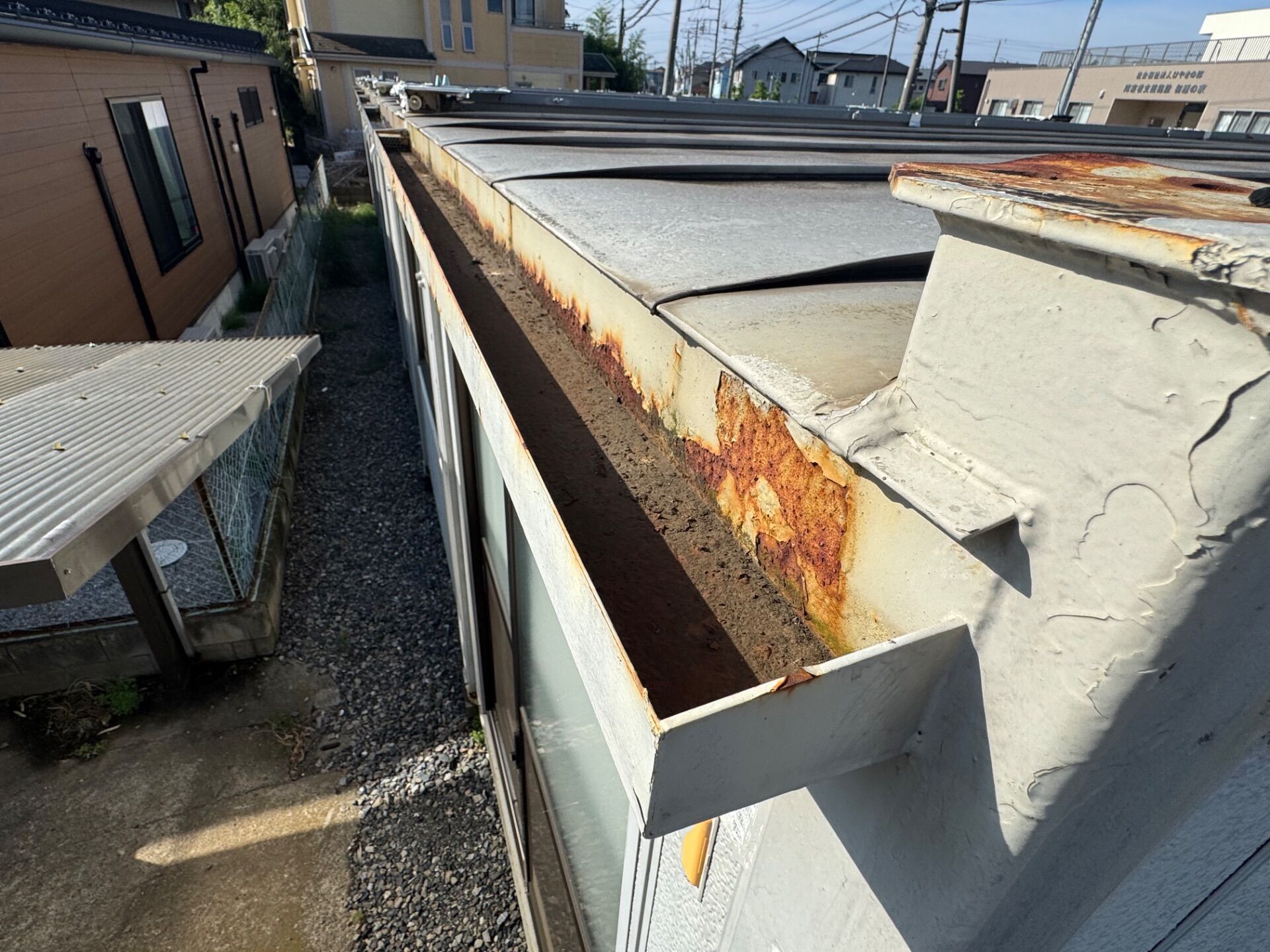 サビの出たプレハブ小屋を高耐久塗料で一新／川越市・U様邸（築26年・4社相見積もりで当店を選定）