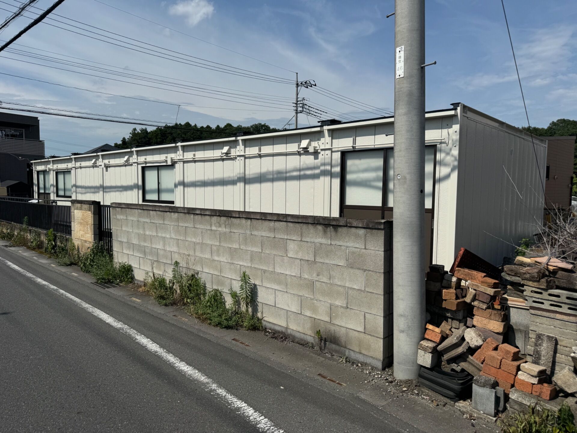 サビの出たプレハブ小屋を高耐久塗料で一新／川越市・U様邸（築26年・4社相見積もりで当店を選定）